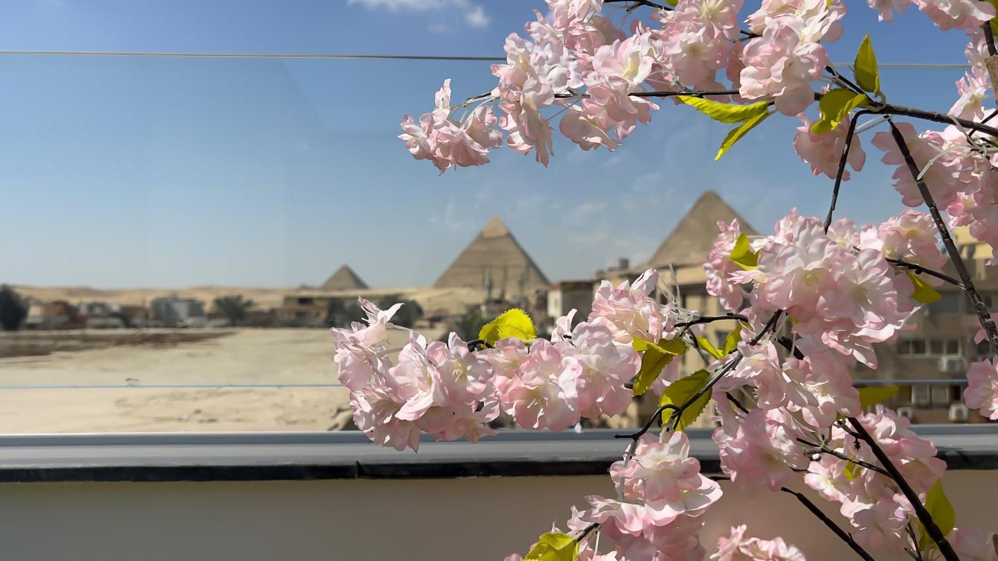 Rizk Pyramids View Hotel Kafret el-Gabal Esterno foto