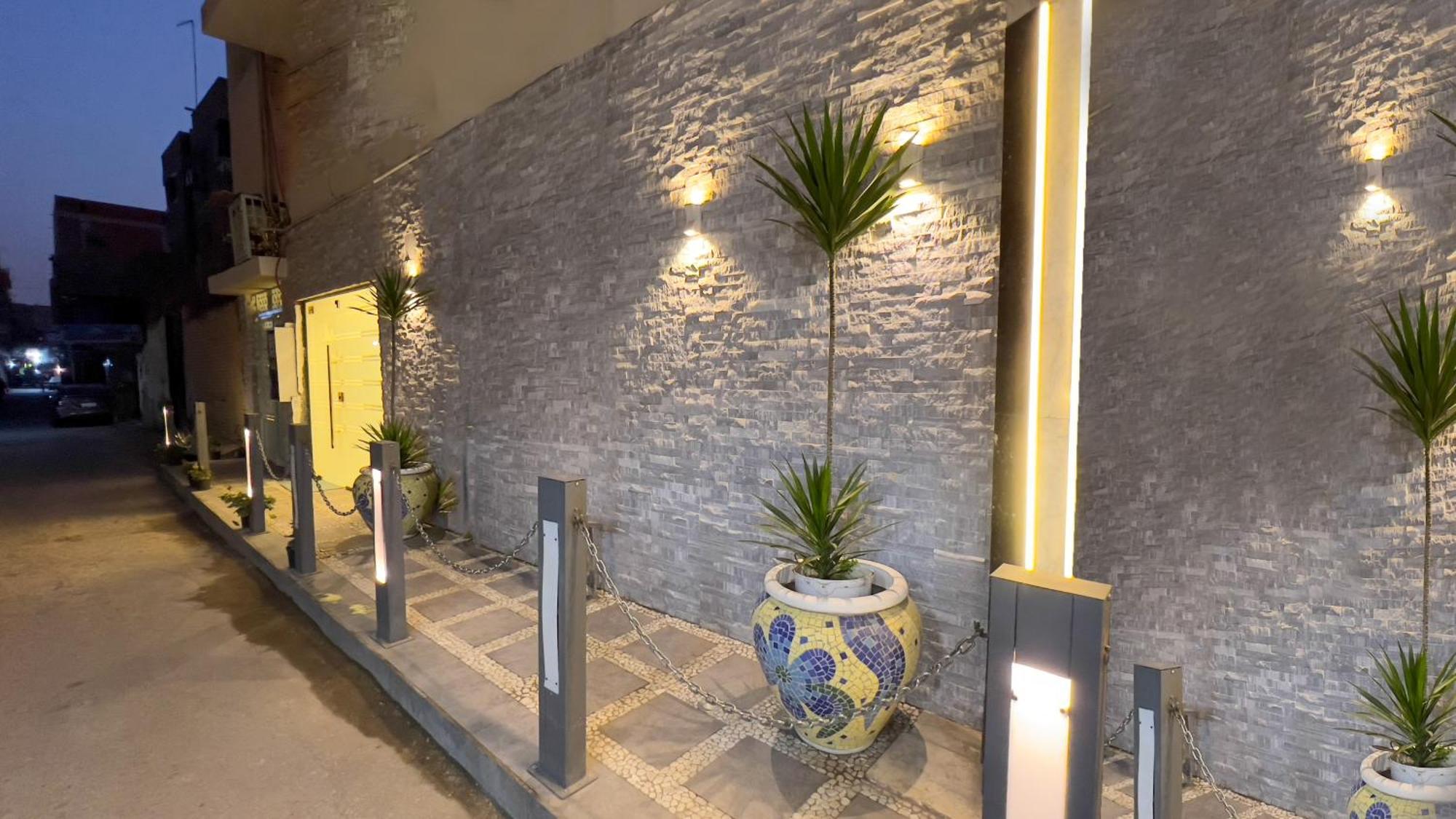 Rizk Pyramids View Hotel Kafret el-Gabal Esterno foto